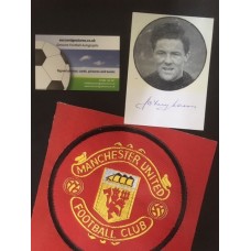 Signed picture of Johnny Morris the Manchester United footballer.